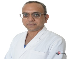 Dr. Navneet Goyal