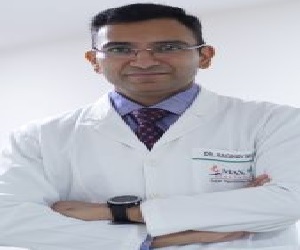 Dr. Raghav Mantri