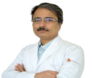 Dr. Rajneesh Kapoor